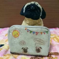 パグちゃんキーケース 小銭入れ付きのサムネイル