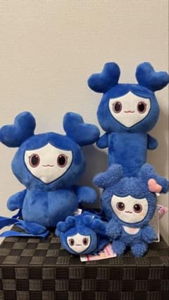 【TWICE】ぬいぐるみ 4体セットのサムネイル