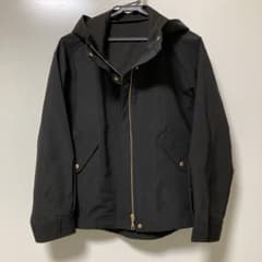 GＵマウンテンパーカーのサムネイル