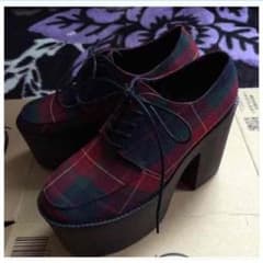 CHIC MUSE厚底シューズのサムネイル