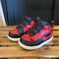 AIR JORDAN 1 BRED キッズのサムネイル