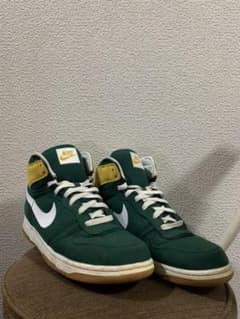 NIKE SB スニーカーのサムネイル
