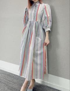 カラフルワンピース峯岸みなみさん着用のサムネイル