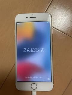 iPhone7 シャンパンゴールド　32GBのサムネイル