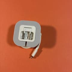 電源アダプタ Lightningケーブル付き 本体のサムネイル