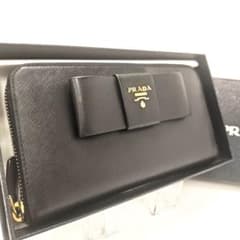美品 プラダ ラウンド ジップ ジッピー 長財布 リボン PRADA 