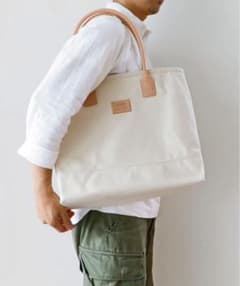 【美品】ヘリテージレザー　デイトートバック　生成りホワイト 美品】ヘリテージレザー デイトートバック 生成りホワイト