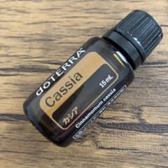 doTERRA   カシアエッセンシャルオイルのサムネイル