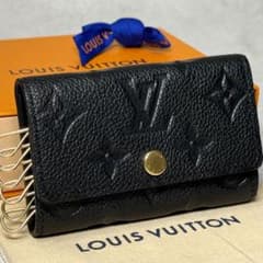 ルイヴィトン モノグラム アンプラント ノワール ミュルティクレ6 キー