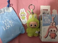 PIN FOR LOVE ラブブ　V
