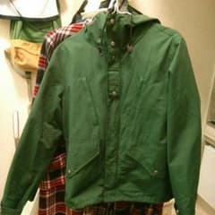 Tージーン様専用 マウンテンパーカー グリーンのサムネイル