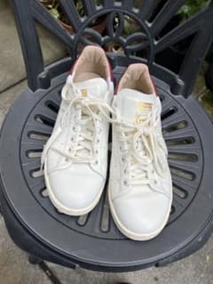 お値下げしました⭐︎STAN SMITH LUX スタンスミス《24.5cm》のサムネイル