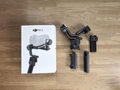 DJI RS3 ジンバル スタビライザーのサムネイル
