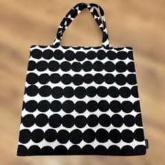 Marimekko エコバッグ トートバッグ ブラック ホワイトのサムネイル