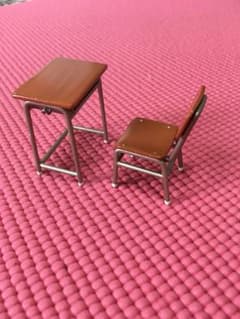 学校机 イスミニチュアのサムネイル
