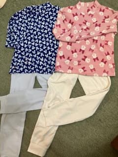 UNIQLO ディズニー キッズパジャマ二つセット　XLのサムネイル