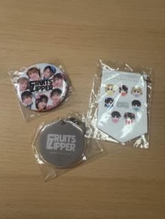 FRUITS ZIPPER 缶バッジ ミニフラッグ めじるしキーホルダーセットのサムネイル