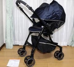 Combi コンビ ベビーカー ソワレネイビー NB 美品 - メルカリ