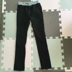 ちびまき様 専用 ◡̈黒スキニーパンツのサムネイル