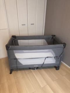 Comfy Baby ベビーベッド プレイヤード 付属品完備 収納袋付きのサムネイル