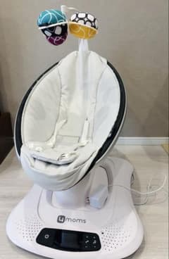 美品 4moms 電動バウンサー mamaRoo 4.0 （ママルー4.0） - メルカリ