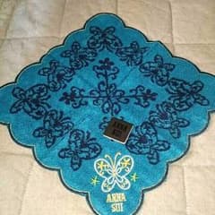 ANNASUIタオルハンカチ☆のサムネイル