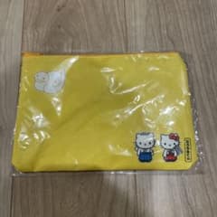 ハローキティ ポーチのサムネイル