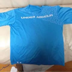アンダーアーマのTシャツ お値段交渉有りのサムネイル