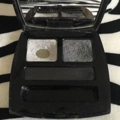 CHANEL 中古品のサムネイル