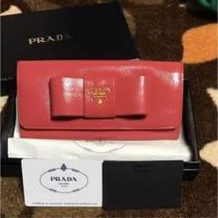 訳あり難ありPRADA プラダ 長財布のサムネイル