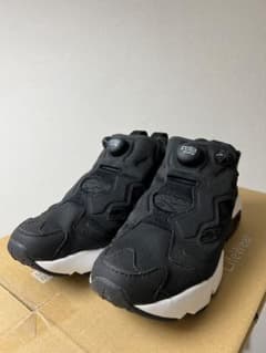 【さと様専用】Reebok ポンプフューリ ブラック 黒 23.5cmのサムネイル