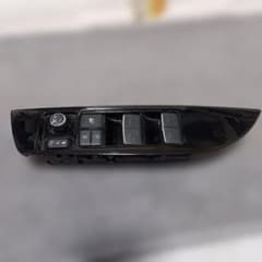 トヨタ純正 カローラZWE211 パワーウィンドウスイッチ、ドアミラー