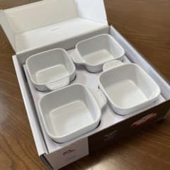 staub アペタイザーセットのサムネイル