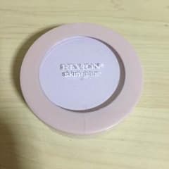 レブロン スキンライトプレストパウダーのサムネイル
