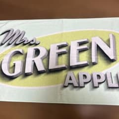 Mrs. GREEN APPLE タオルのサムネイル