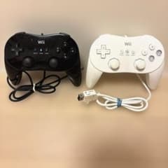 wiiクラシックコントローラーPRO ホワイト＆ブラック　2個セットのサムネイル