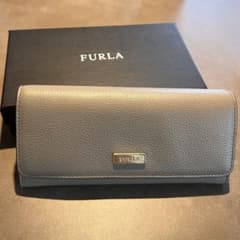 ✨美品✨FURLA 長財布 グレー 箱ありのサムネイル