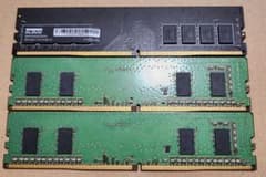 DDR4メモリ4GB×3 計12GB ジャンクのサムネイル