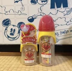 アンパンマン  哺乳瓶のサムネイル