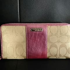 COACH  長財布♪のサムネイル