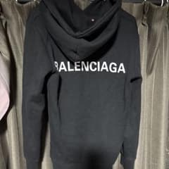 BALENCIAGA パーカー ブラックのサムネイル