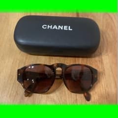 CHANEL 01452 91235 サングラス  MADE IN ITALYのサムネイル