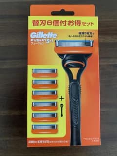 ジレット フュージョン5+1 ホルダー  かみそり 髭剃り 替刃のサムネイル