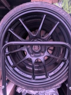 エンケイ PF01 18インチ PCD114.3 5H マットブラック エンケイ PF01 4本 18インチ PCD114.3 5H マットブラック - メルカリ
