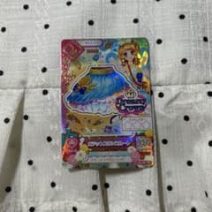 アイカツカード　オデットスワンスカート　プレミアムレアカード　ドリーミークラウンのサムネイル