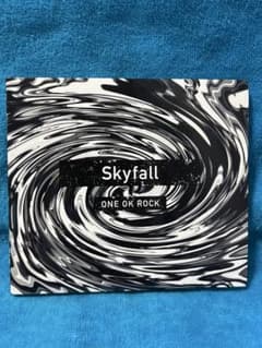会場限定版】ONE OK ROCK Skyfall CD - メルカリ
