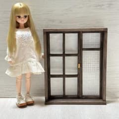 ドールハウス/ミニチュア/出窓/ミニチュア家具/リカちゃん人形/barbie