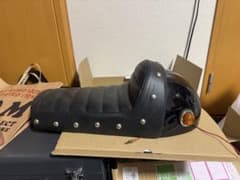 カフェレーサー シングルシート カウル付き テールランプのサムネイル