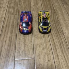 トミカ サリーン S7 2台セットのサムネイル
