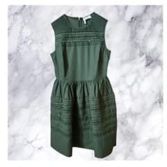 クリーニング済　RED VALENTINO はしごレース ワンピース カーキのサムネイル